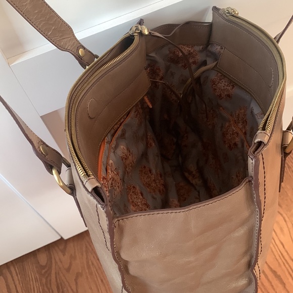 HOBO Leather Tote Bag - Picture 16 of 17